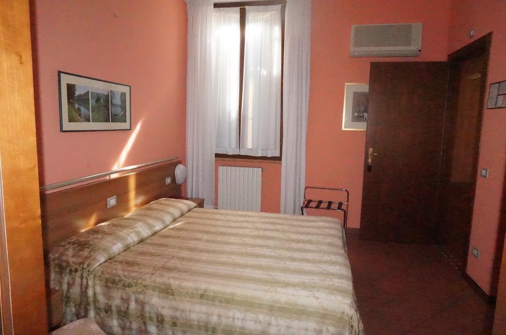 Hotel Cavour Verona Exterior foto