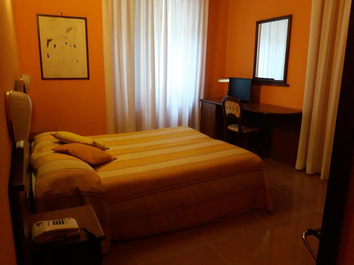 Hotel Cavour Verona Exterior foto